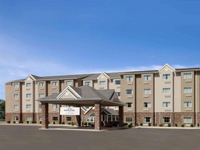 Microtel Inn & Suites By Wyndham St Clairsville - Wheeling St. Clairsville Экстерьер фото