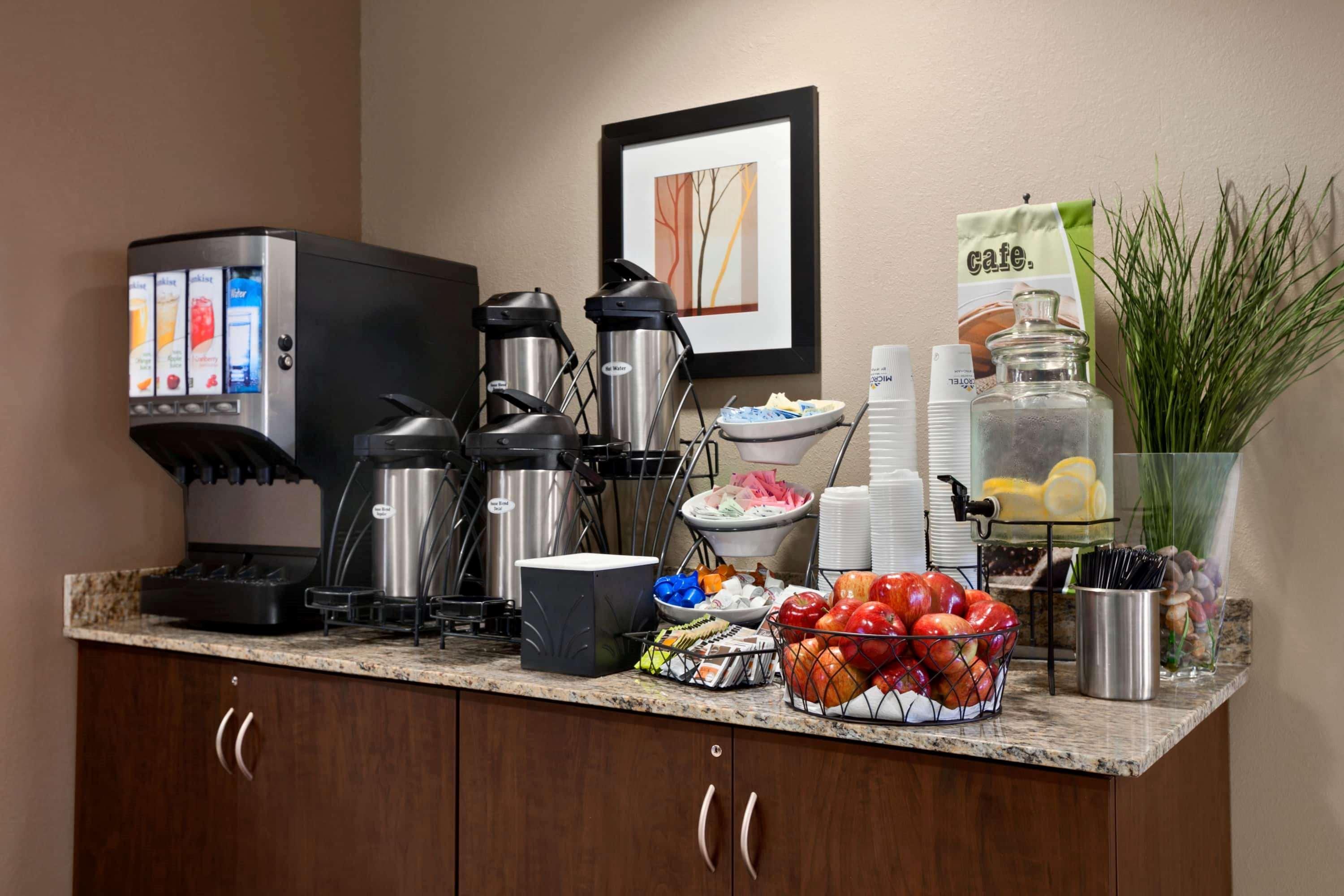 Microtel Inn & Suites By Wyndham St Clairsville - Wheeling St. Clairsville Экстерьер фото