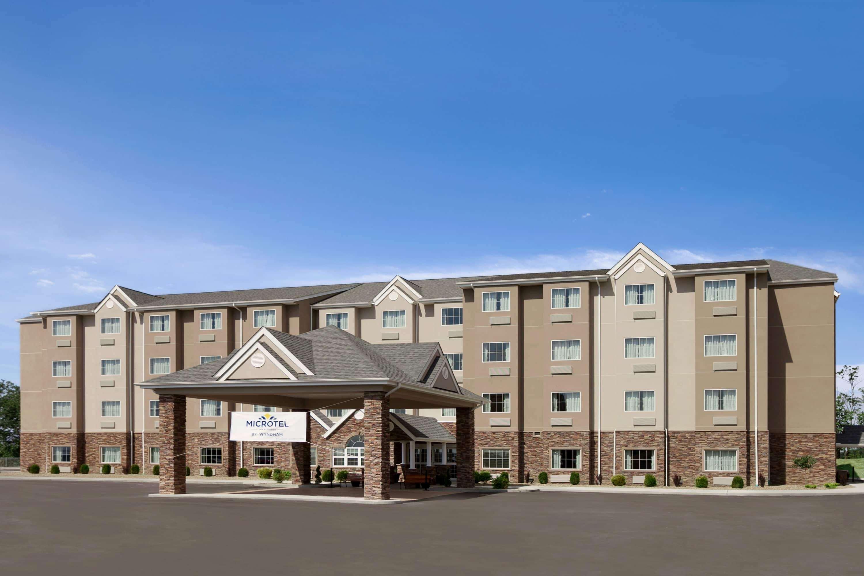 Microtel Inn & Suites By Wyndham St Clairsville - Wheeling St. Clairsville Экстерьер фото
