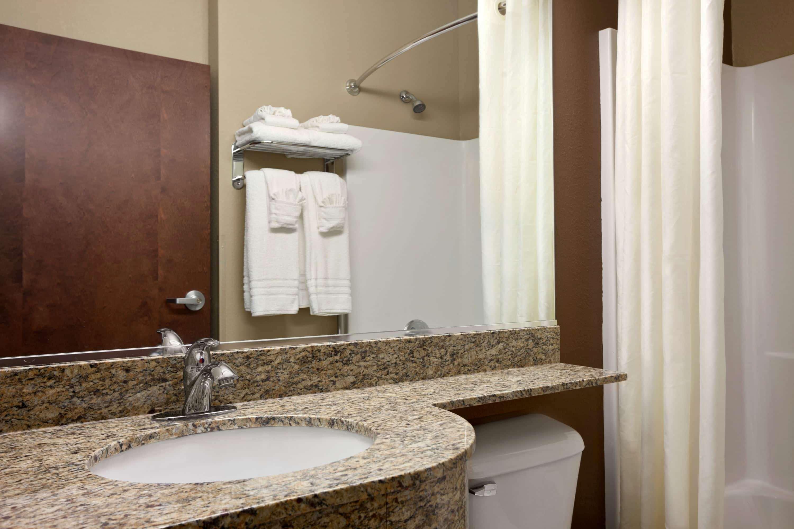 Microtel Inn & Suites By Wyndham St Clairsville - Wheeling St. Clairsville Экстерьер фото