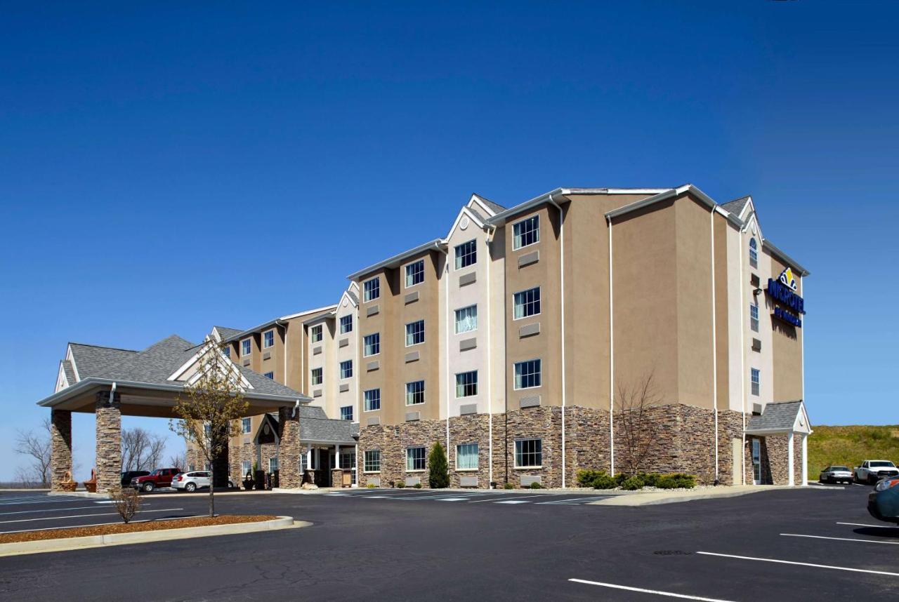 Microtel Inn & Suites By Wyndham St Clairsville - Wheeling St. Clairsville Экстерьер фото