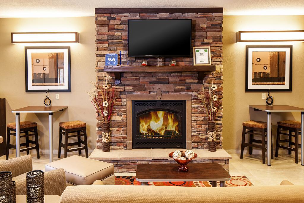 Microtel Inn & Suites By Wyndham St Clairsville - Wheeling St. Clairsville Экстерьер фото